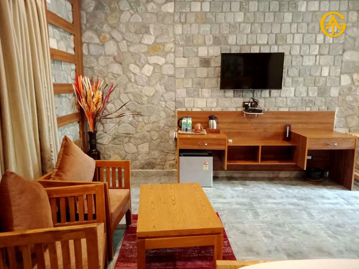 Tag Resorts The Banyan Retreat Рамнаґар Екстер'єр фото