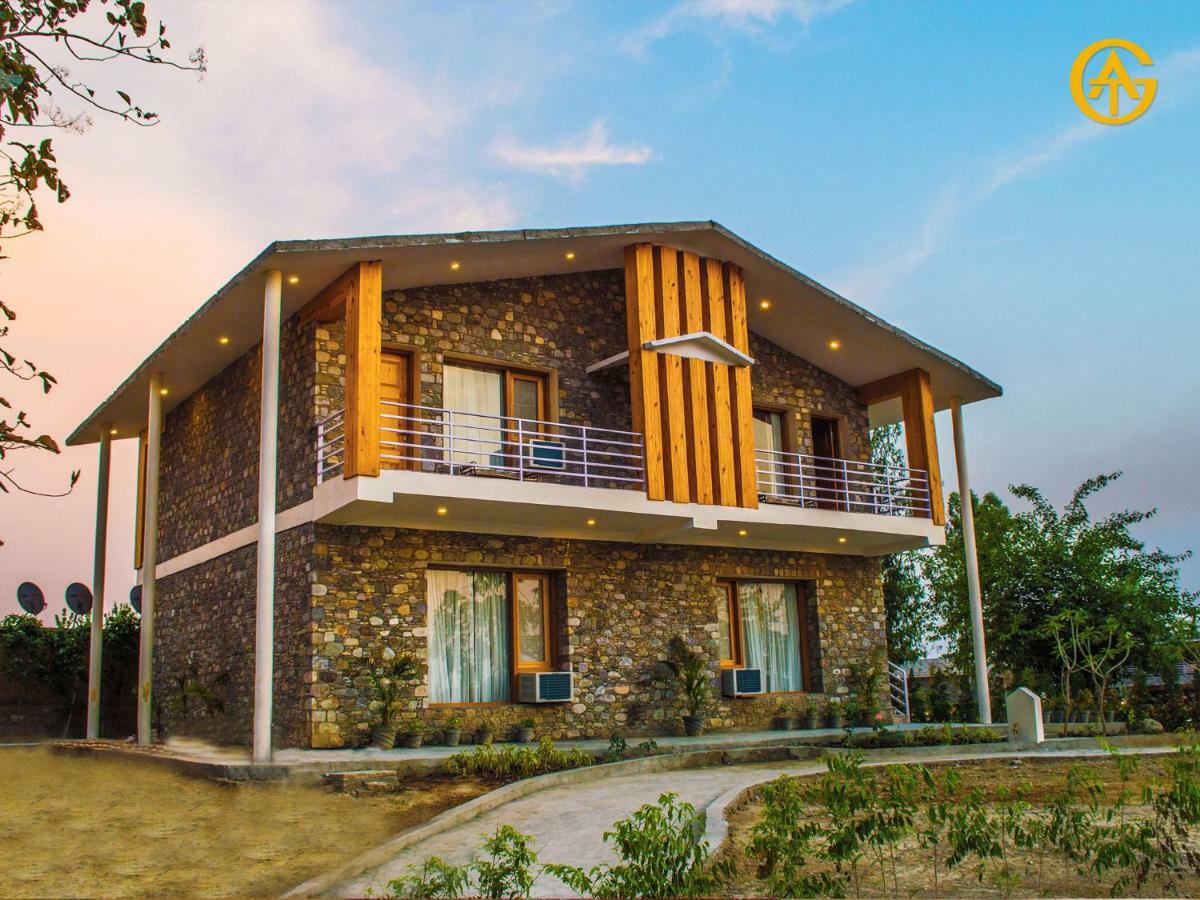 Tag Resorts The Banyan Retreat Рамнаґар Екстер'єр фото